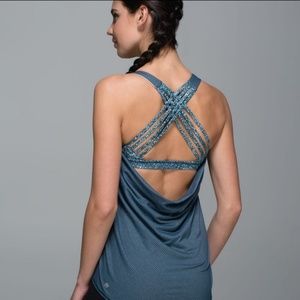 Lululemon Wild Tank built in bra